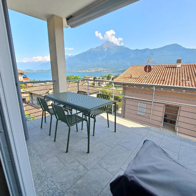 Immobillario - Casa Luna - Appartamento con 2 Camere da Letto e Vista Lago - 15