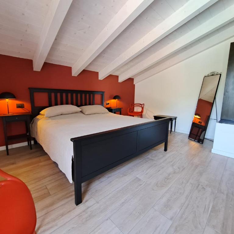Immobillario - Casa Luna - Appartamento con 2 Camere da Letto e Vista Lago - 18