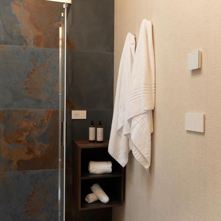 AM156 Bari Apt 240 Modern Urban Suite with Terrace & WiFi - Appartamento con 1 Camera da Letto - 22
