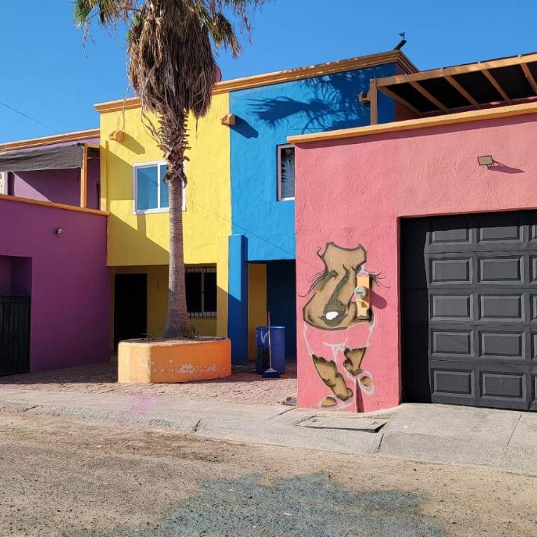 San Felipe downtown rental Condo - Steps to the Beach. Walk to Malecon - Casa - 30
