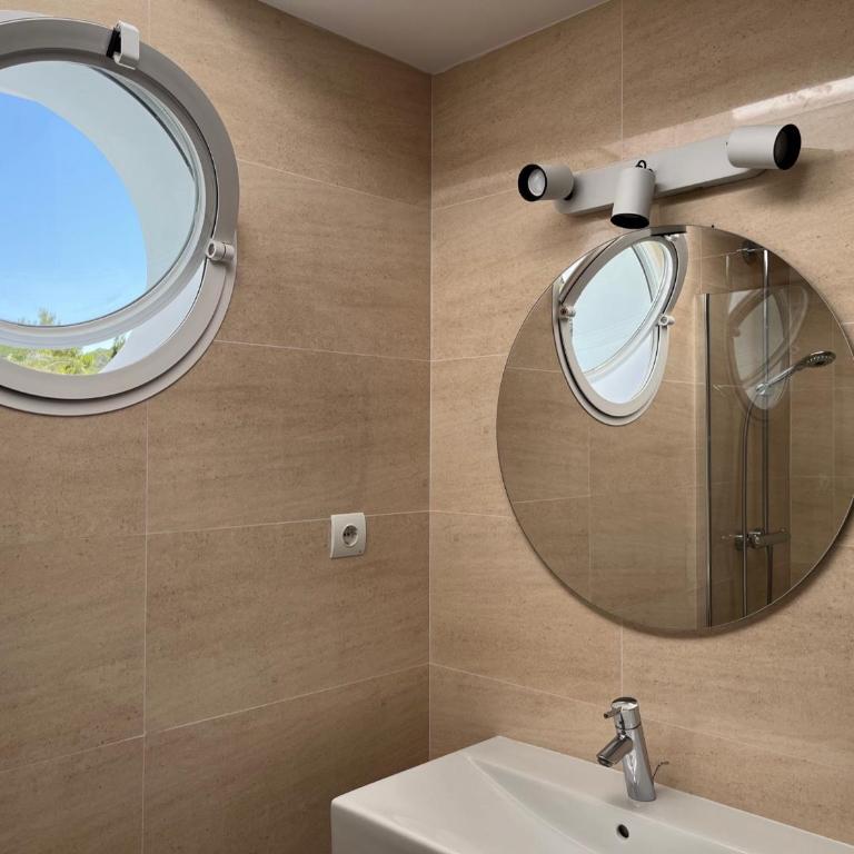Modern Villa Cala Vadella - Sea Views, Sunset, 9 Min Walk to Beach - Quiet Area, No Parties - Villa - 44