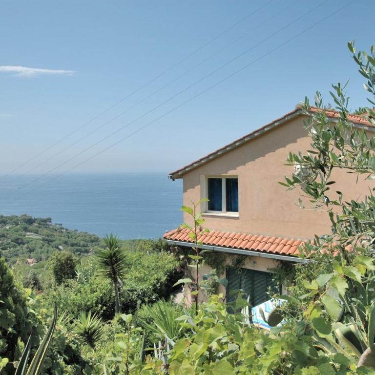 Arlecchino - Monolocale con Vista Mare - 17