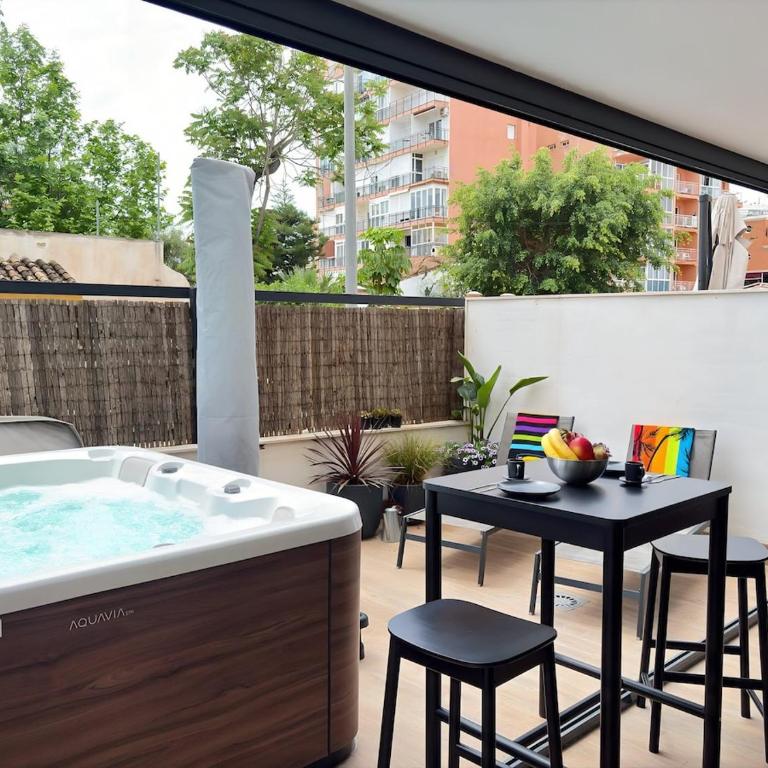 Terrace Private Jacuzzi - City Centre - Apartamento de 2 dormitorios - 16