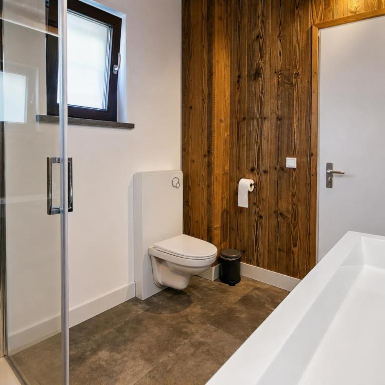 Stylish Loft Apartment with Mountain View near the Lake - Appartement 2 Chambres avec Vue sur la Montagne - 19