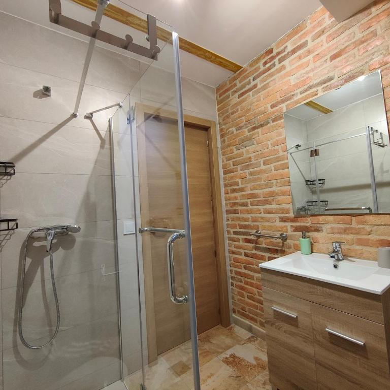 Casa Villana - Two-Bedroom Apartment - 3