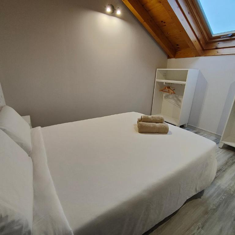 Casa Villana - Two-Bedroom Apartment - 6