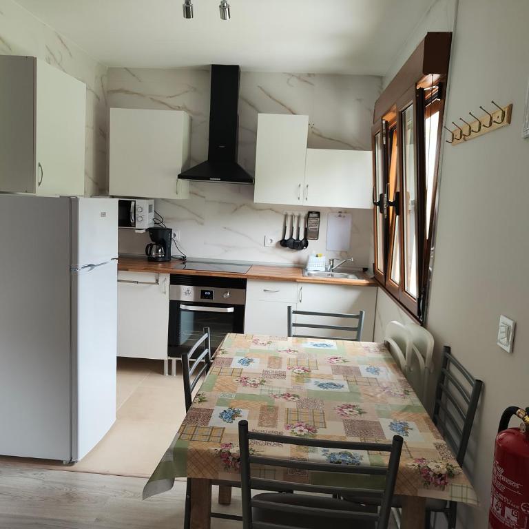 Casa Villana - Three-Bedroom Apartment - 8