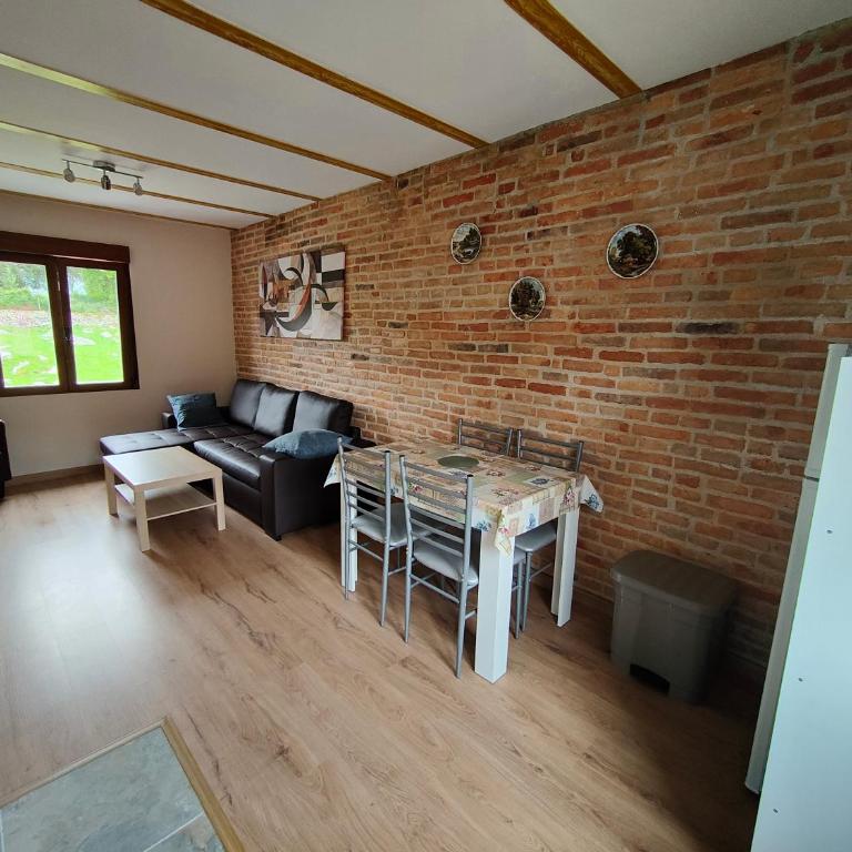 Casa Villana - Two-Bedroom Apartment - 6