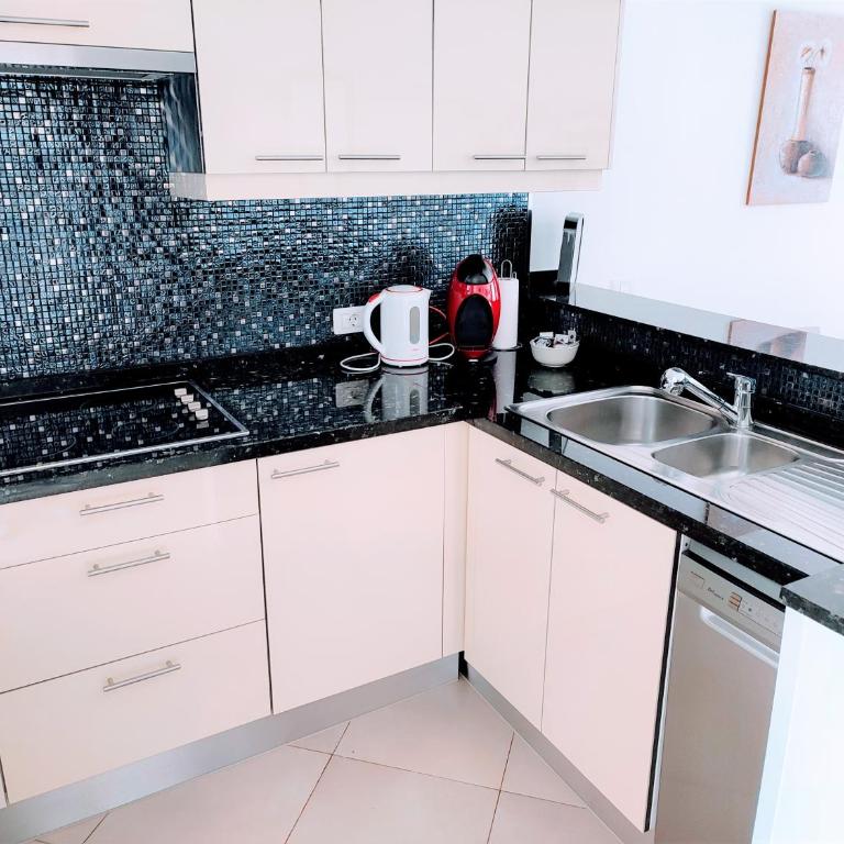 Sarah Apartment Parque Santiago I - Apartamento de 2 dormitorios - 10