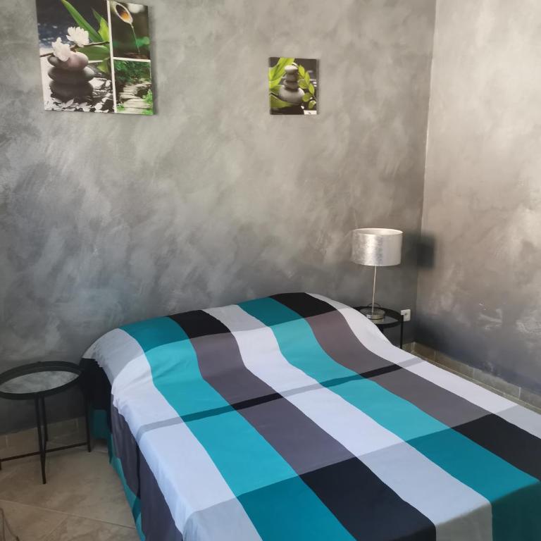 Location Villa 66m2 - La Londe Les Maures - 4 personnes - Casa de 2 dormitorios - 19
