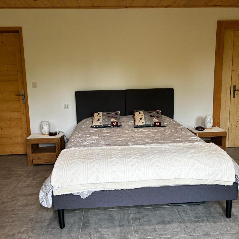 Le cocon alpin - Chambre Double avec Salle de Bains Privative - 4