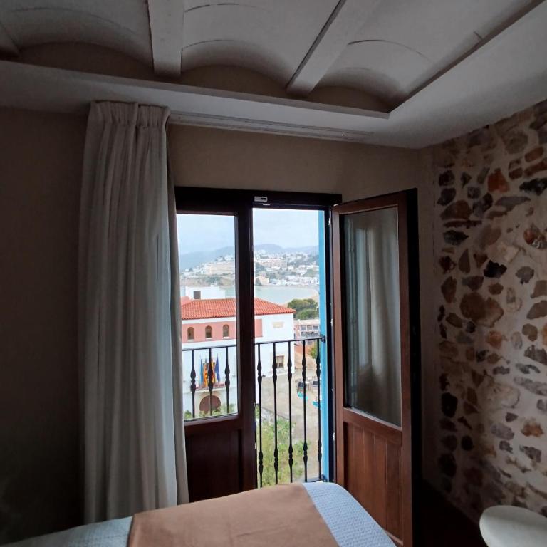 Portal Fosc Suites - Habitación Doble con vistas al mar - 4