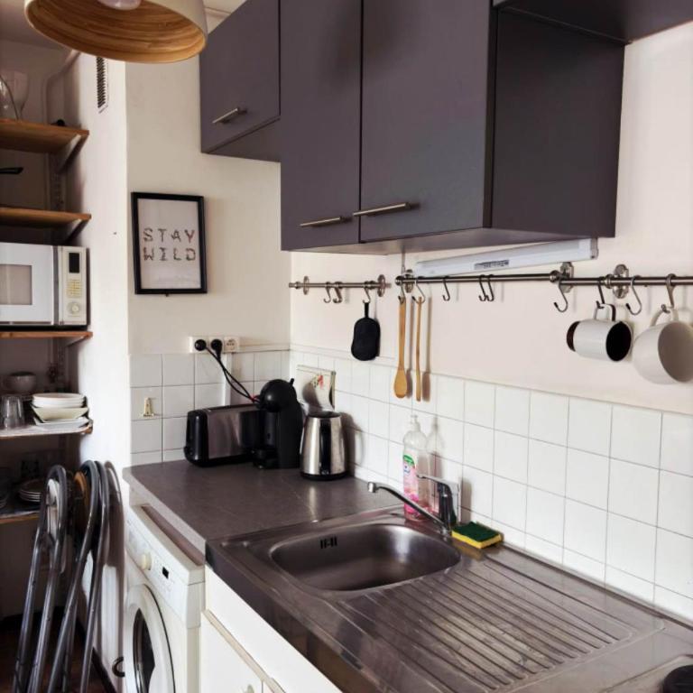 Spacious Studio Paris La villette-Metro - Studio - 5
