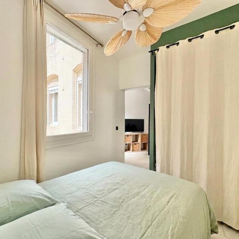 T2 rénové avec parking à 400m des Arènes de Nîmes - Apartamento de 1 dormitorio - 6