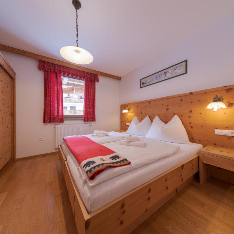 Appartement-Edelweiss - Apartment mit 2 Schlafzimmern mit Balkon und Terrasse - 2