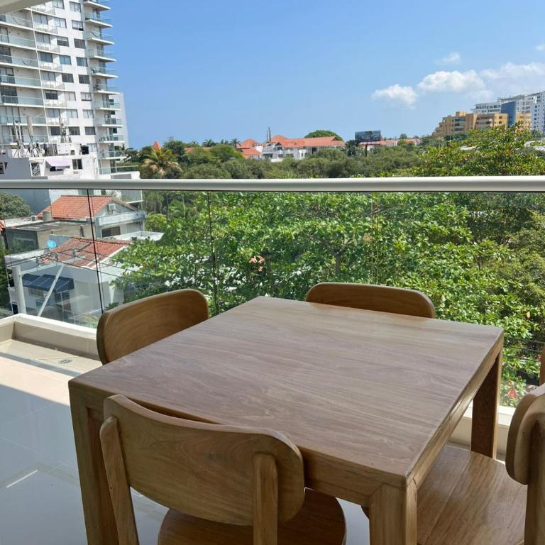 Allianze Apartahotel - Three-Bedroom Apartment - 4