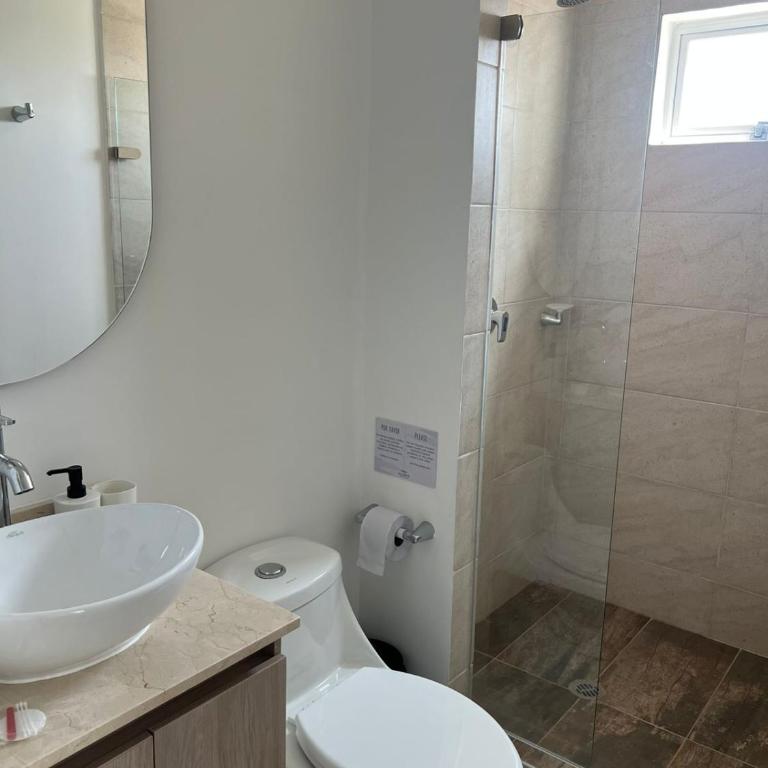 Allianze Apartahotel - Three-Bedroom Apartment - 19