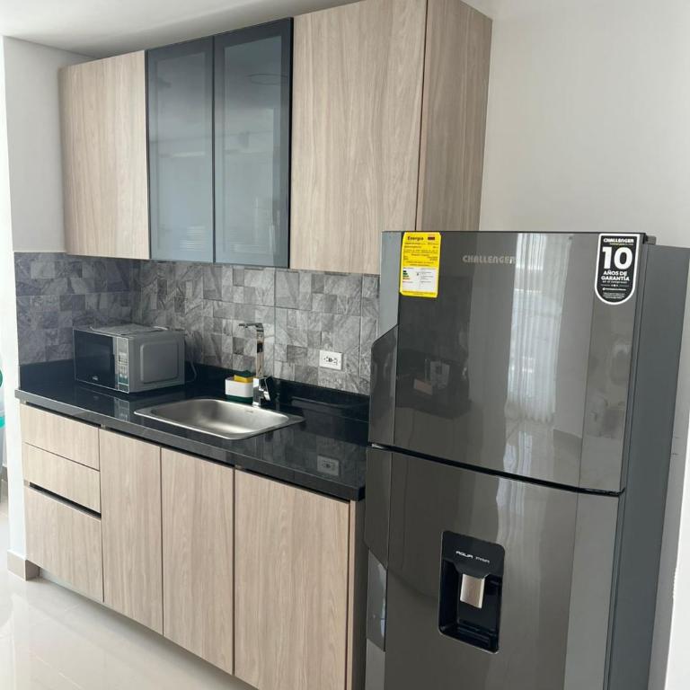 Allianze Apartahotel - Three-Bedroom Apartment - 15