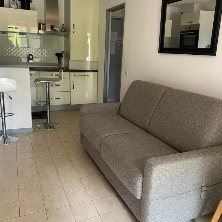 T2 Rez de jardin 300m Plage de Beaucours Sanary sur Mer - Apartment - Erdgeschoss - 6