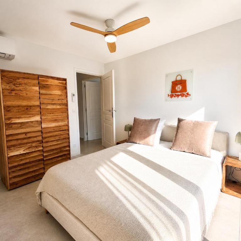 Cannes centre 80m2 - terrasse - parking gratuit - Appartement 3 Chambres - 13