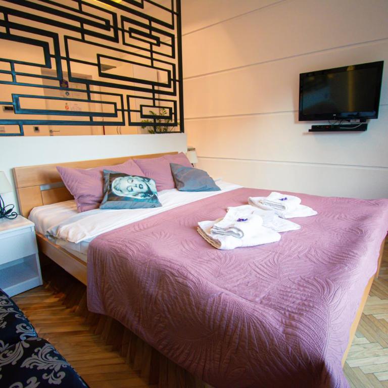 The Bohemian Residence - Apartment with Terrace - 11