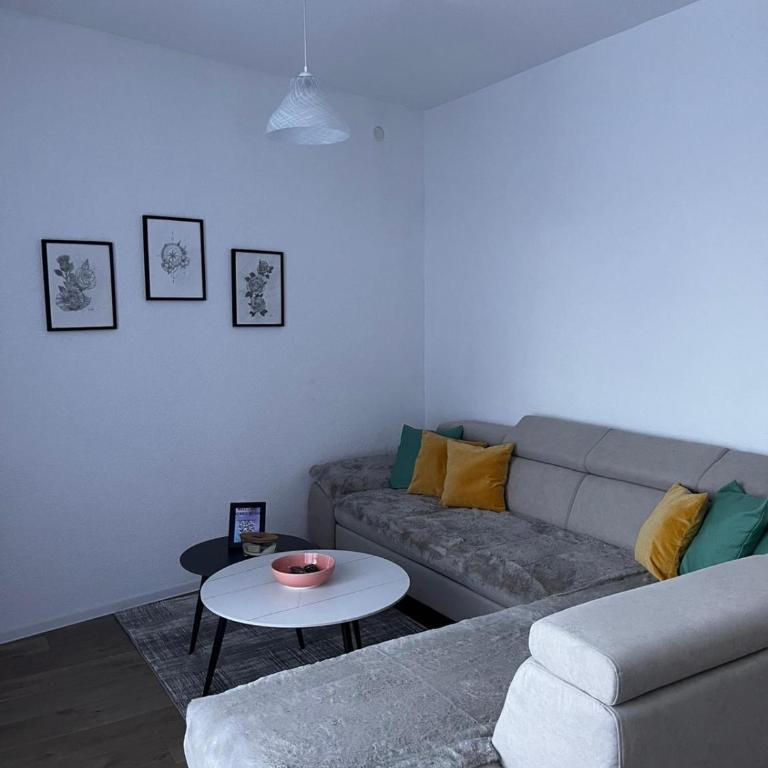 Apartment Ena - One-Bedroom Apartment - 2