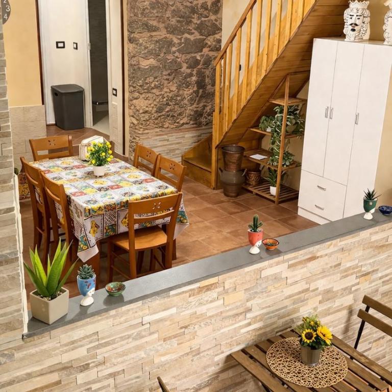 Casa Dei Nonni - Catania City Center Apartment near Duomo - Three-Bedroom House - 6