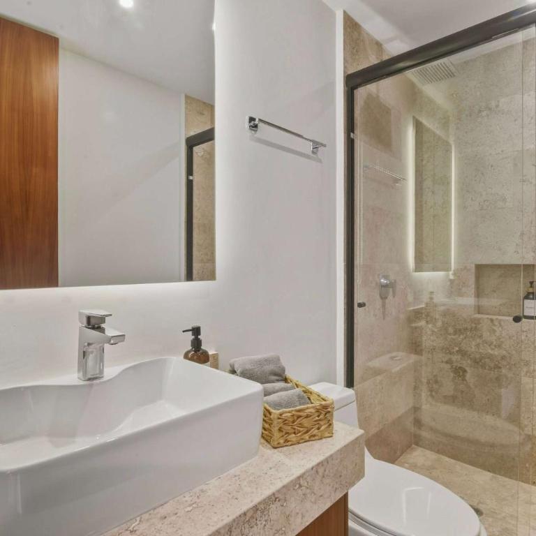Penthouse with Private Plunge Pool - 2 King Suites - Apartamento - 31