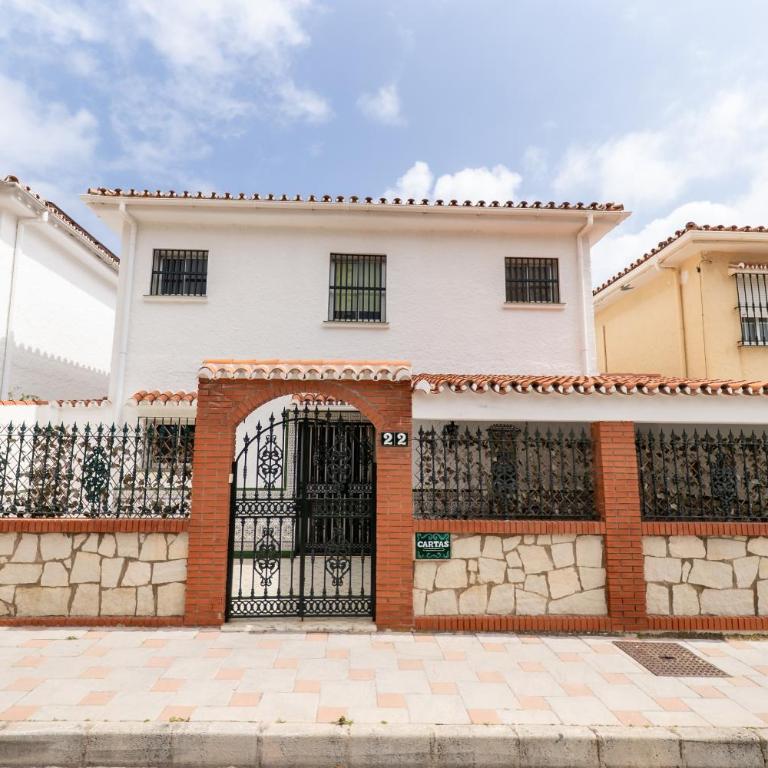 Casa familiar en segunda linea playa con Parking - Villa de 3 dormitorios - 1