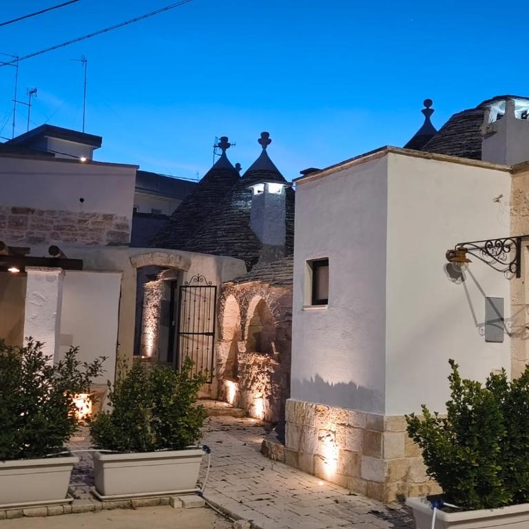 Trulli Pasteur - Trullo Pasteur Old Classic - 8