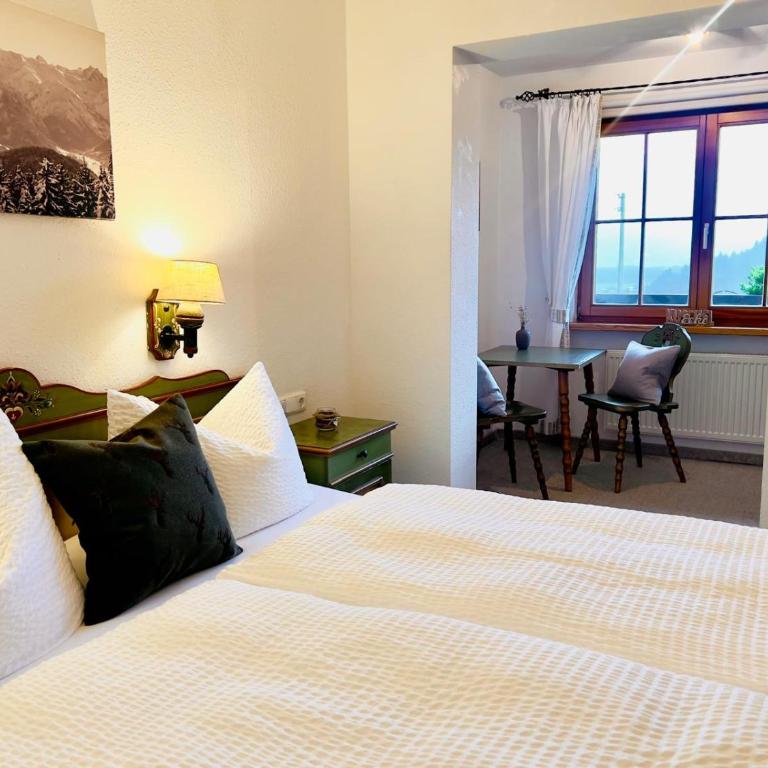 Gästehaus Alpenruh - Apartment mit 1 Schlafzimmer und Balkon - 3