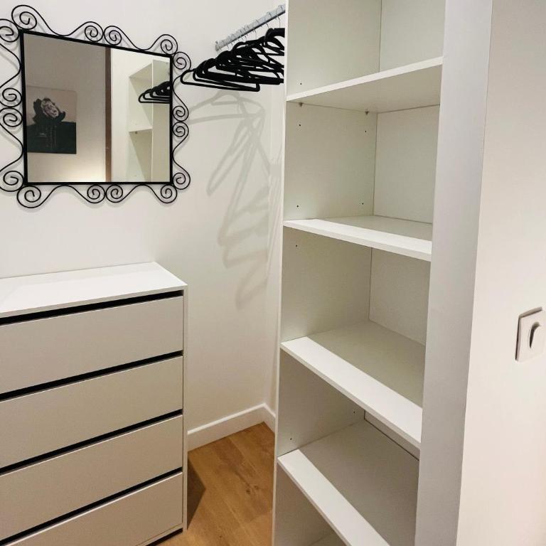 Stylish apartment, 5 min Cannes center, aircon, WiFi - Appartement 1 Chambre - 2