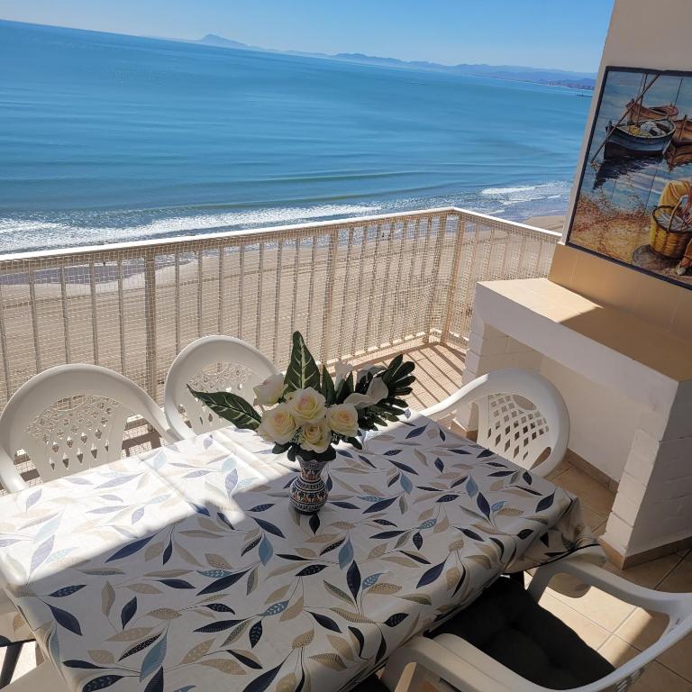 Playa Panorama - Santa Marta - Three-Bedroom Apartment - 39