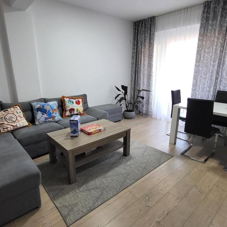 Cozy apartment, 200 m to the beach - Two-Bedroom Apartment with Terrace - 10