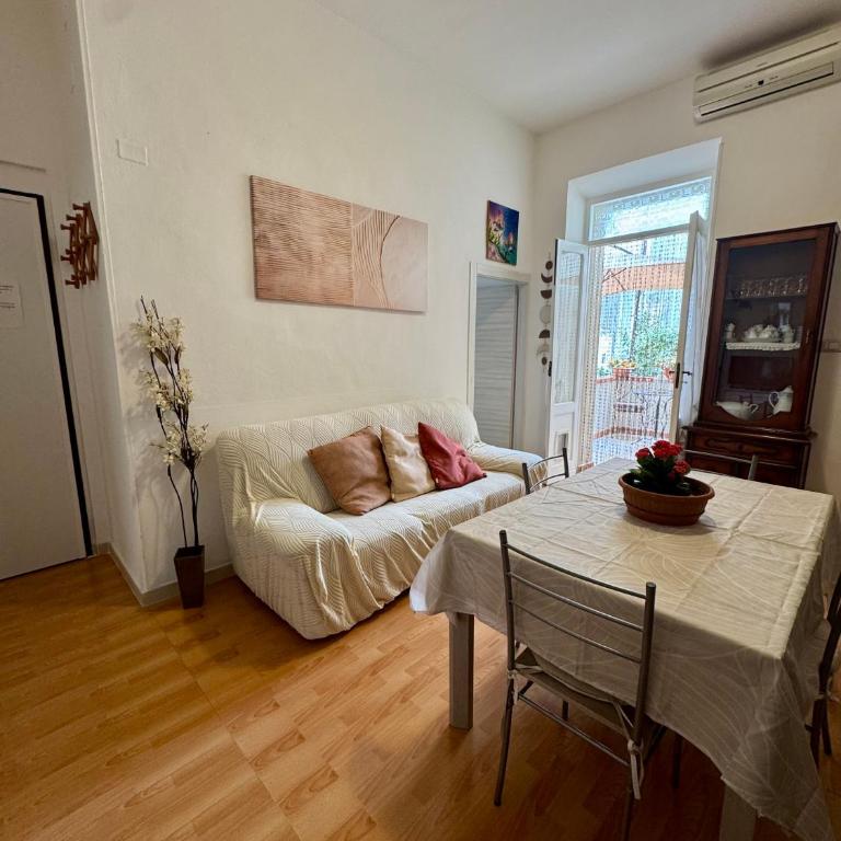 Flowered House with garden - Appartamento - Piano Terra - 3