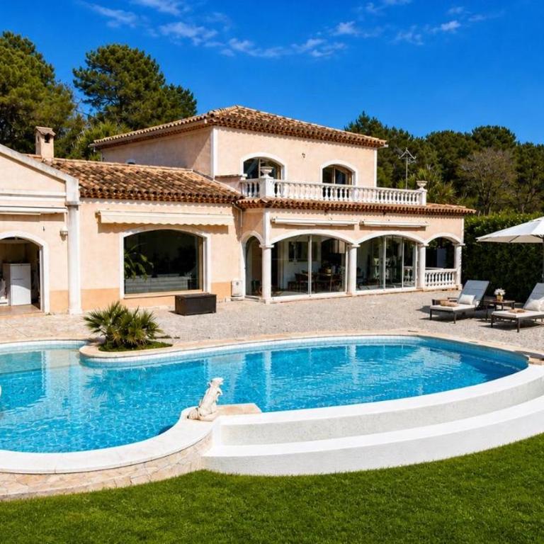 Exceptional villa Pool & large garden - Villa - 1