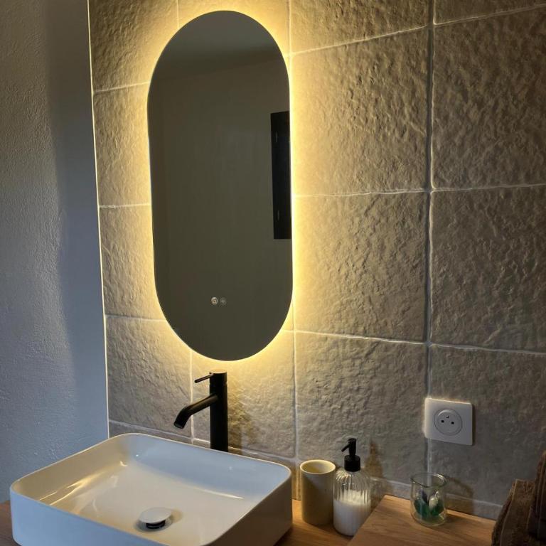 F2 à Capo di Feno, Nature, plage et jacuzzi - One-Bedroom Apartment - 18