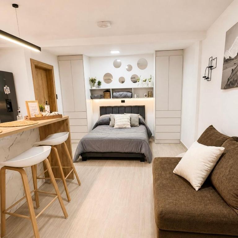 Suite Moderno y Acogedora con Ubicación Ideal de un solo ambiente - Two-Bedroom Apartment - 9