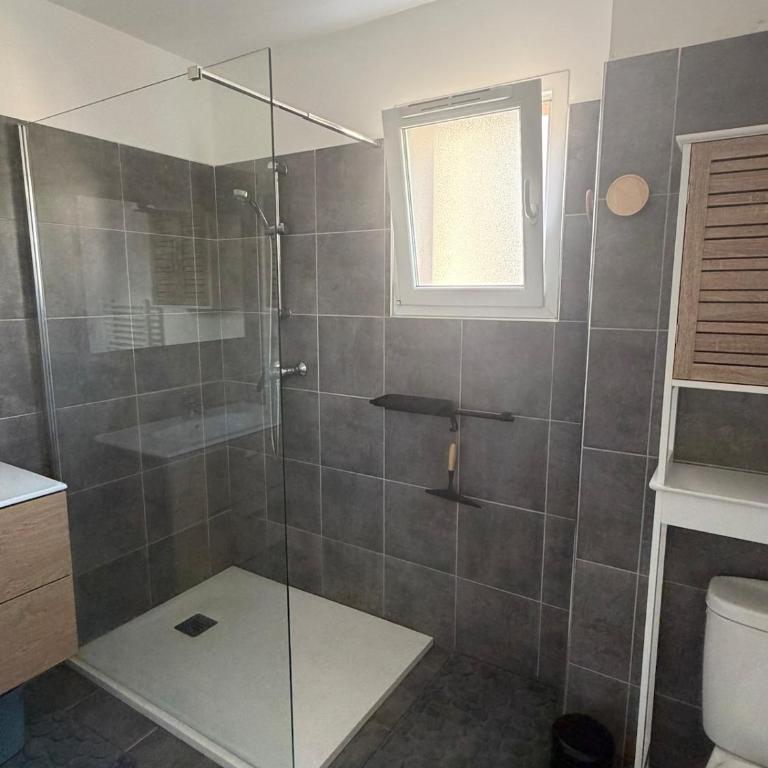F2 Ajaccio - Dernier étage avec terrasse vue mer - Appartement 2 Chambres - 17