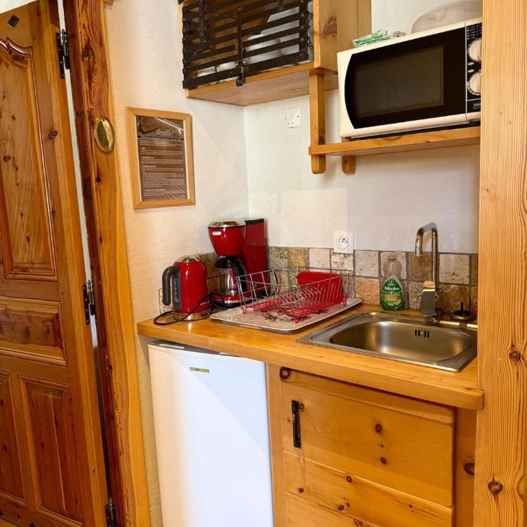 Le Galibier - Loft sous les toits au cœur de Briançon - Two-Bedroom Apartment - 9