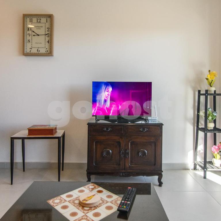 Cozy 2 BR apt in Molas Lopez Avenue - Apartamento - 4
