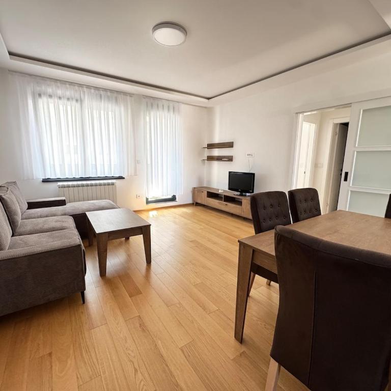 Lux Apartment near Ada Mall & Lake - Apartman sa 2 Spavaće Sobe - 1