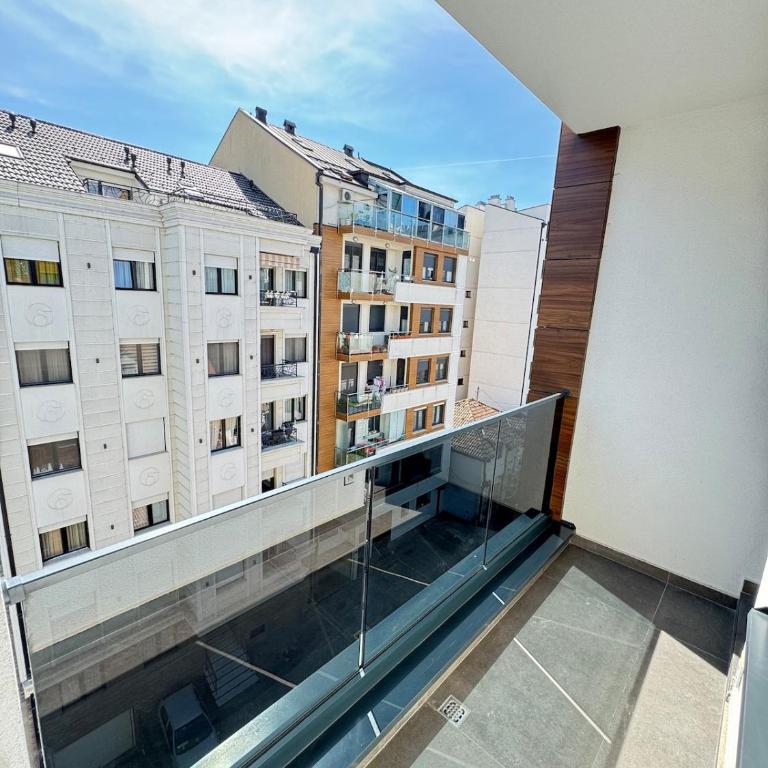 Lux Apartment near Ada Mall & Lake - Apartman sa 2 Spavaće Sobe - 41