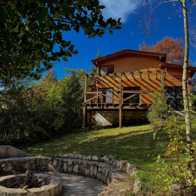 Cabaña Alpina El Águila A 2 cuadras del centro - Casa de 2 dormitorios - 1