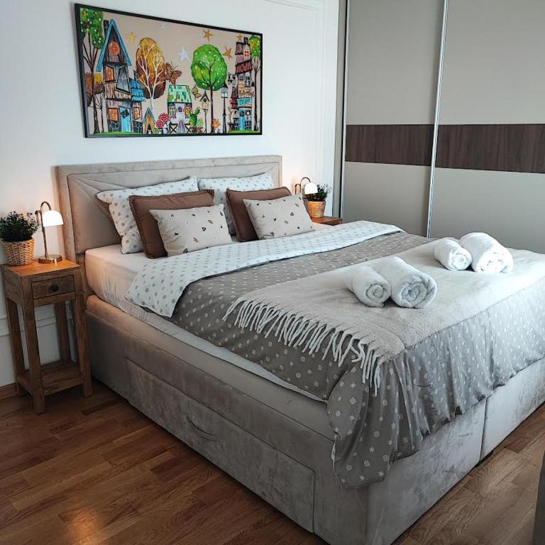 EMEM 2 - City View Apartment - Two-Bedroom Apartment - 8