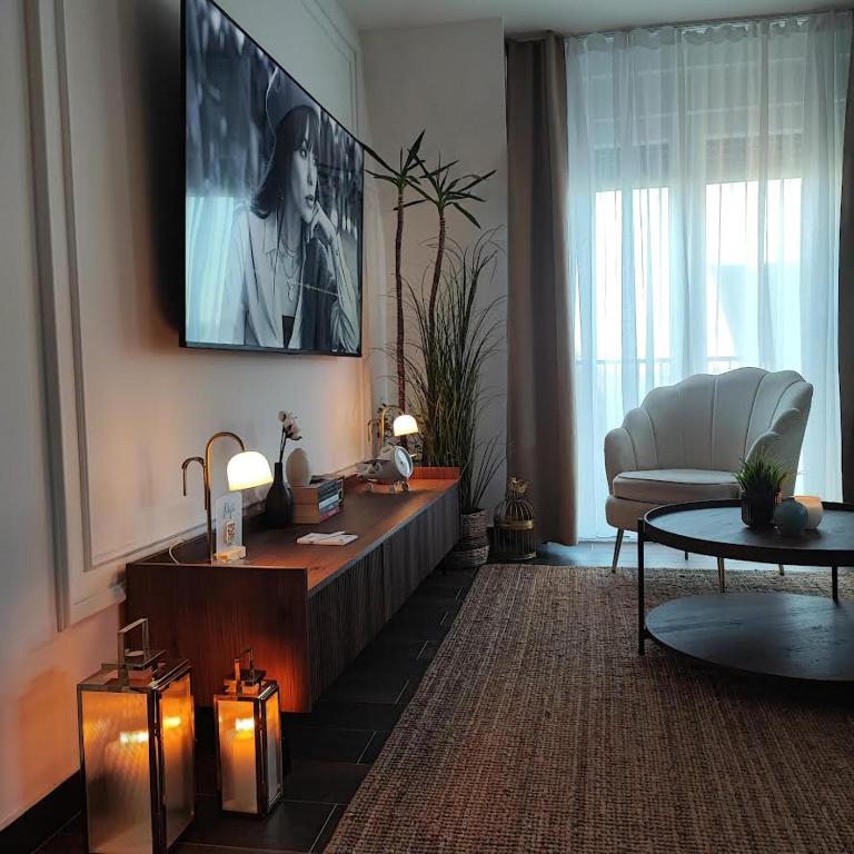 EMEM 2 - City View Apartment - Two-Bedroom Apartment - 21