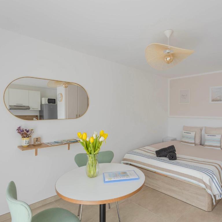 Studio lumineux VUE MER - NEUF entre Monaco-Menton - WIFI - Appartement - Vue sur Mer - 9