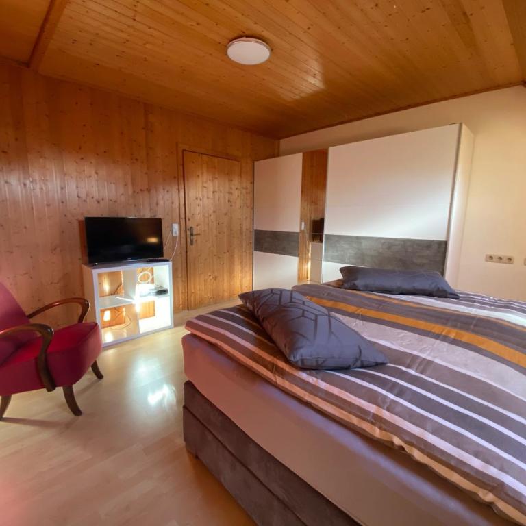 ALTSTADT-APARTMENTS Bad Radkersburg - Ihr Zuhause auf Reisen - Lässige 73 m² Dachgeschoss-Wohnung „Sauvignon Blanc“ - Ausblick, OG 2 - 20