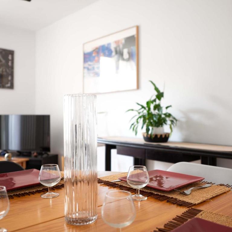 Appartement Calme avec Parking Gratuit - Appartamento con 2 Camere da Letto - 15