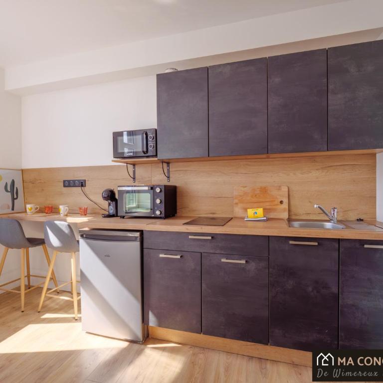 Appart Hotel Le bras D'or - SPA et petit dejeuner - Studio Lit King-Size - 8